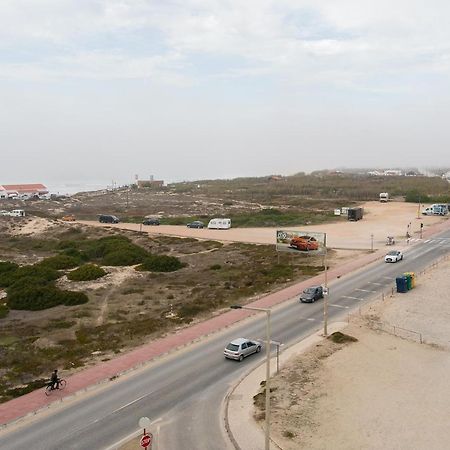 Maresia - Beachfront Peniche Apartment Exterior foto